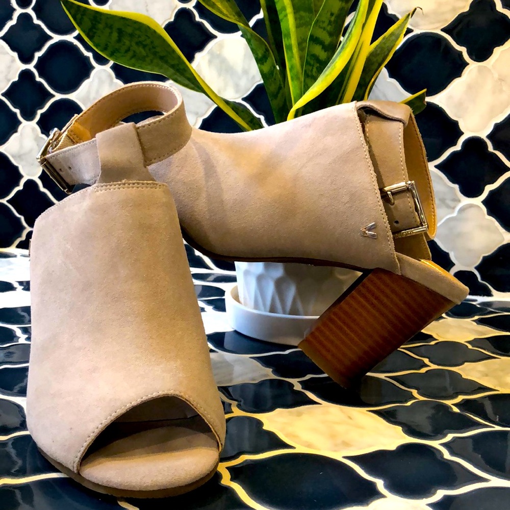 Vionic perk Kaia 7Wide light gray
